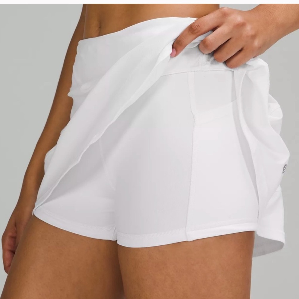 Lululemon pace rival skirt